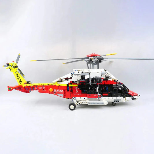 Motorized Airbus H175 Rescue Helicopter Bricks MOC Toy