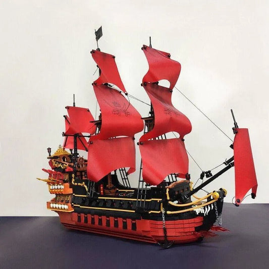 Pirates Of The Caribbean MOC Queen Anne's Revenge Ship Bricks Toy