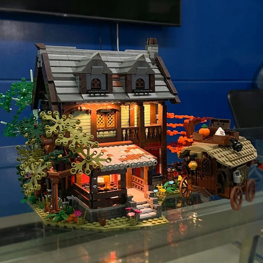 MOC Creator Expert Medieval Hotel Town Inn Bricks Toys